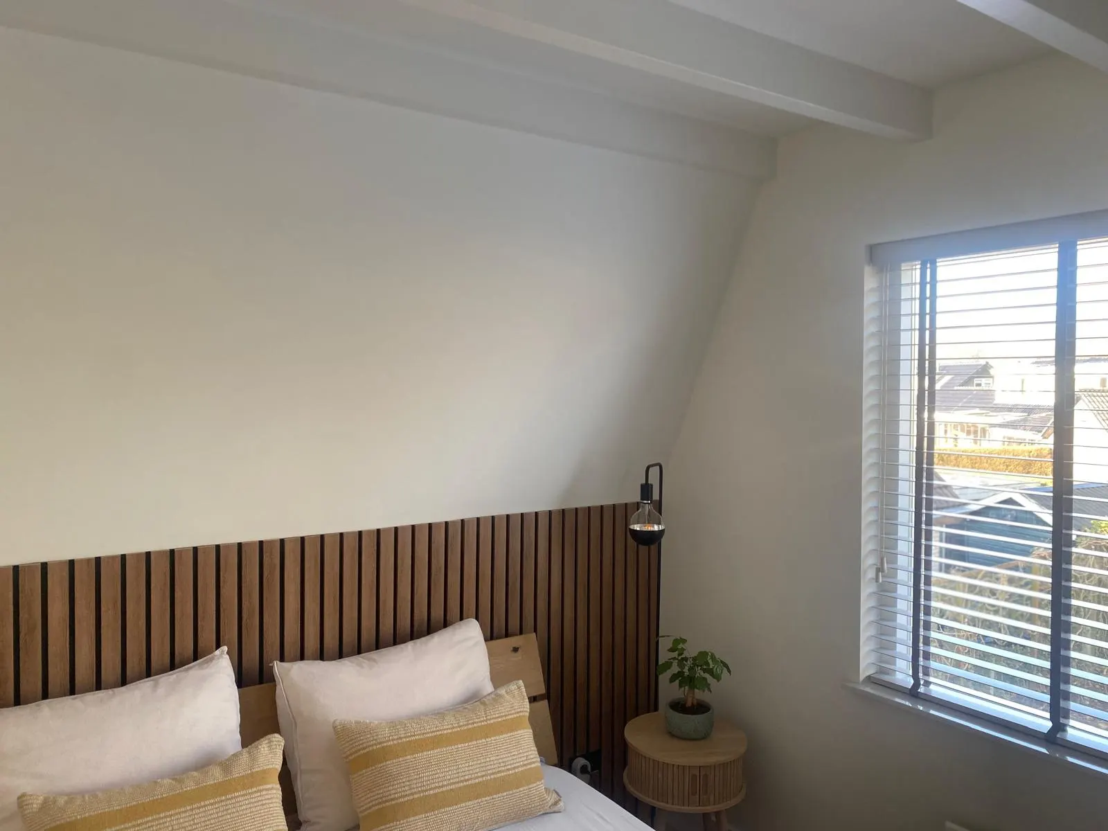 Complete Woning > woonkamer, hal, wc, trapgat, overloop, slaapkamers en zolder | Epe