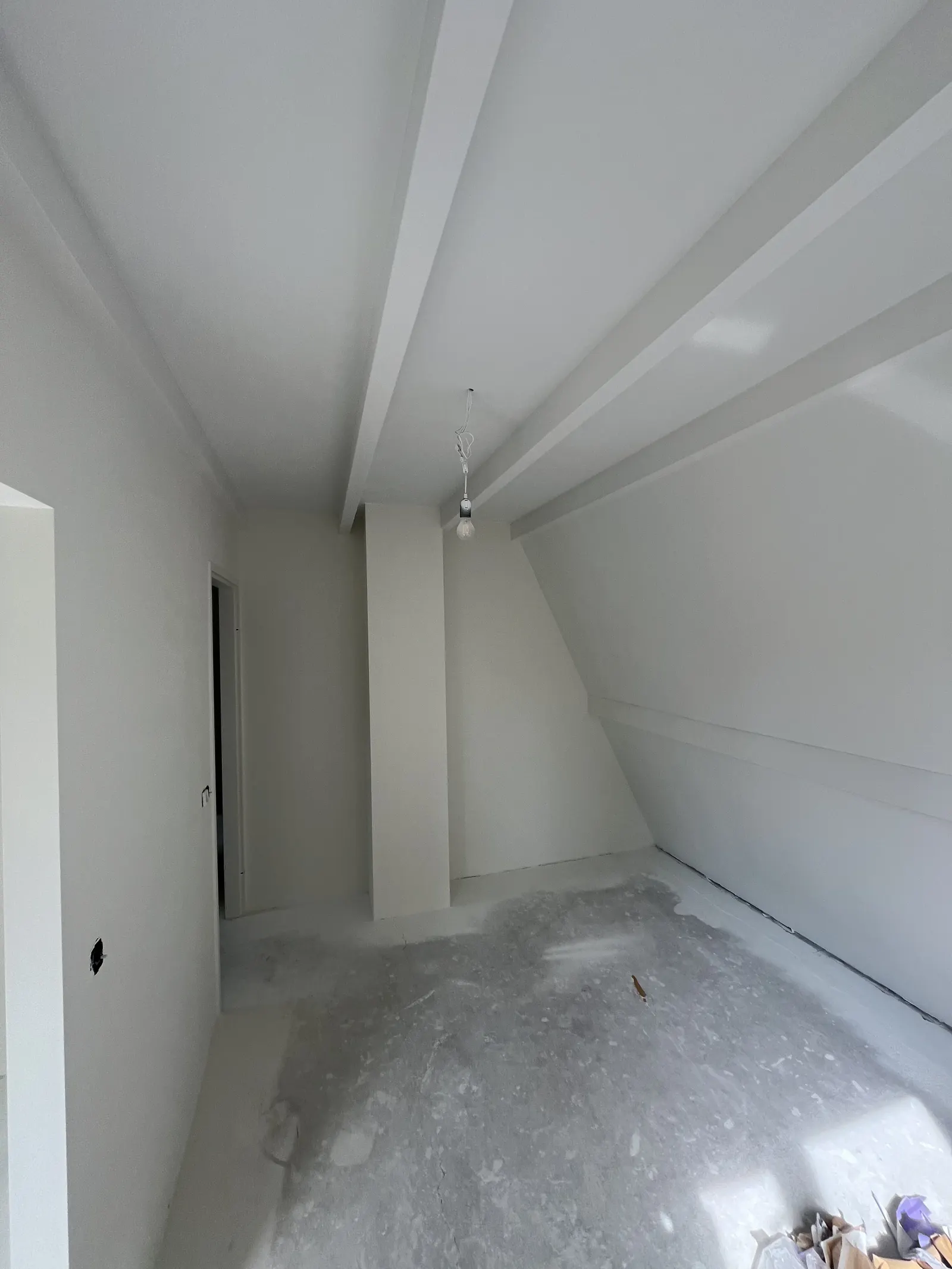 Complete Woning > woonkamer, hal, wc, trapgat, overloop, slaapkamers en zolder | Epe