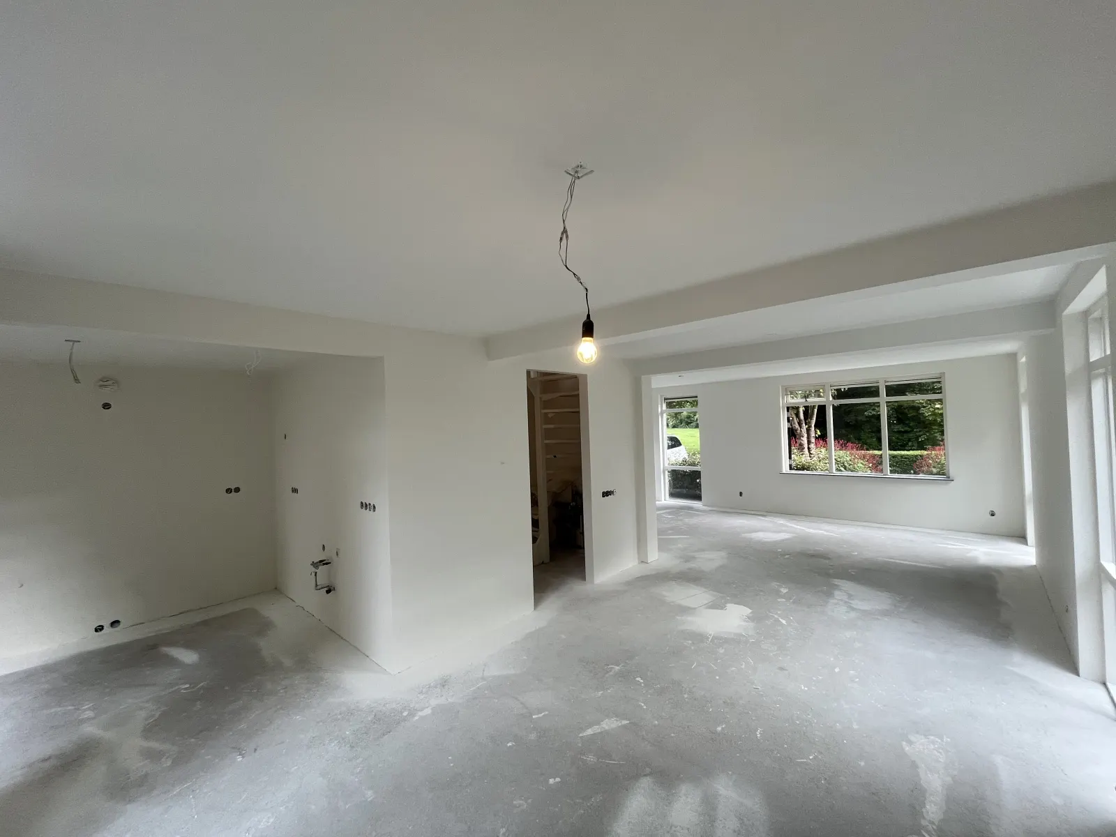 Complete Woning > woonkamer, hal, wc, trapgat, overloop, slaapkamers en zolder | Epe