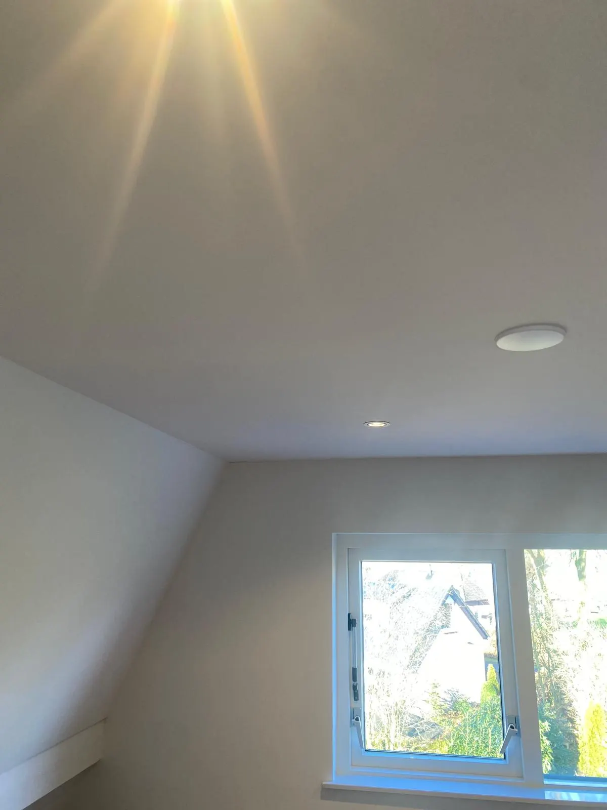 Complete Woning > woonkamer, hal, wc, trapgat, overloop, slaapkamers en zolder | Epe