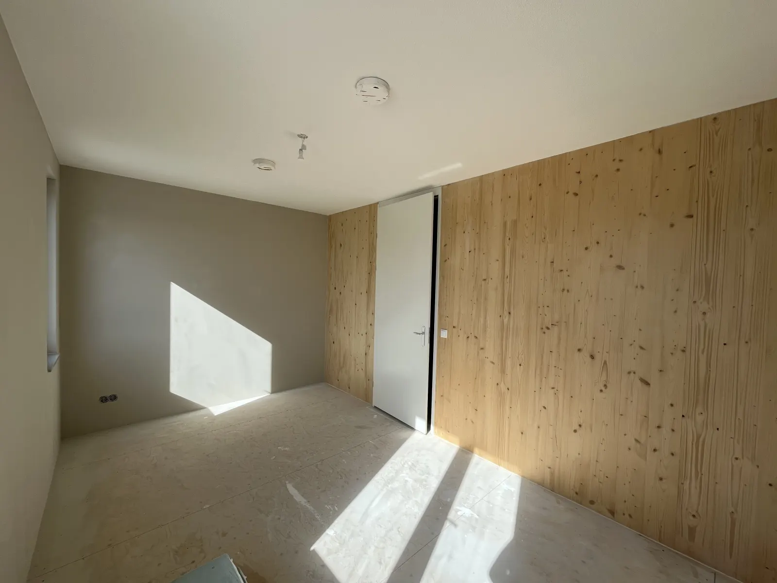 Slaapkamers en Zolder | Barendrecht