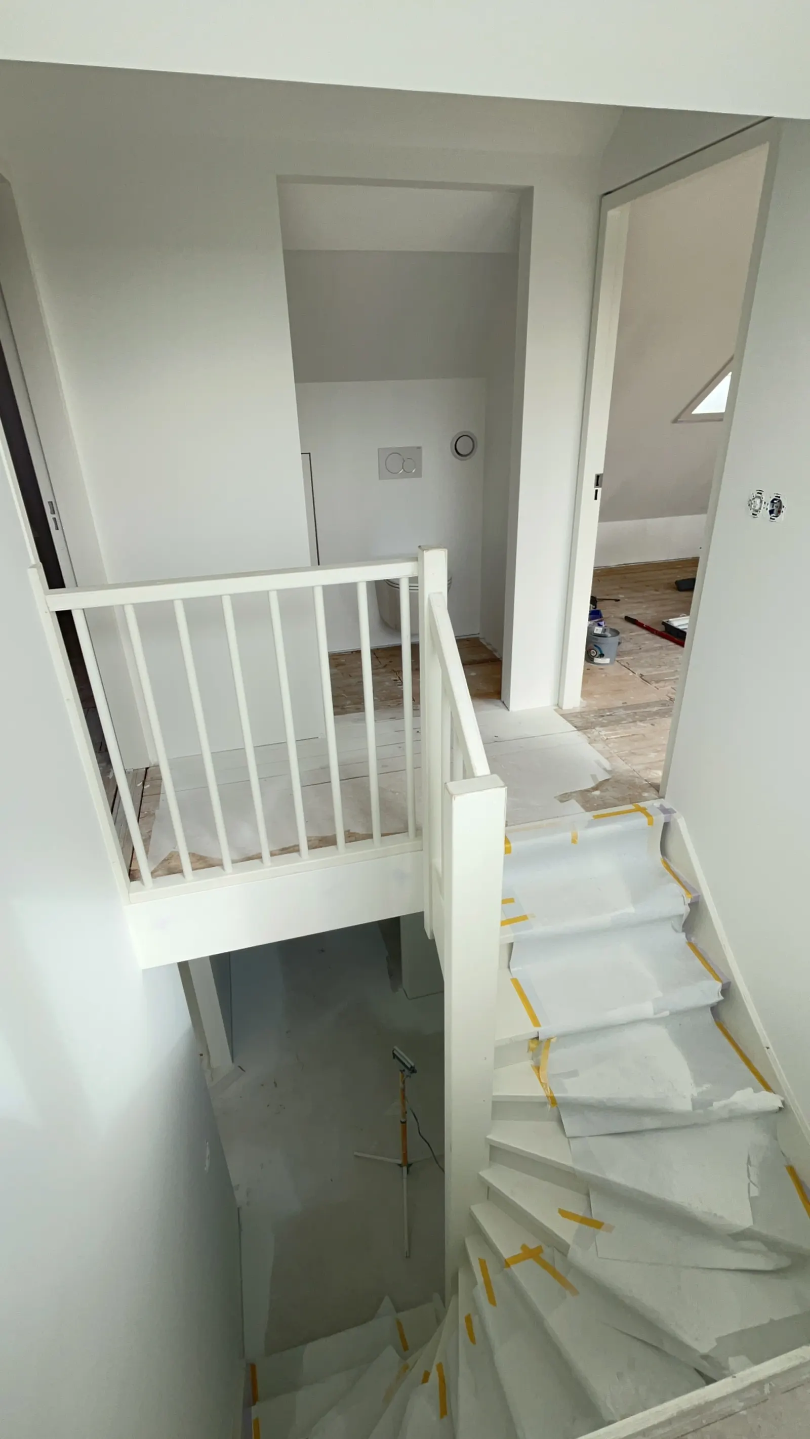Woning > woonkamer, keuken, hal, overloop en trapgat | Wemeldinge