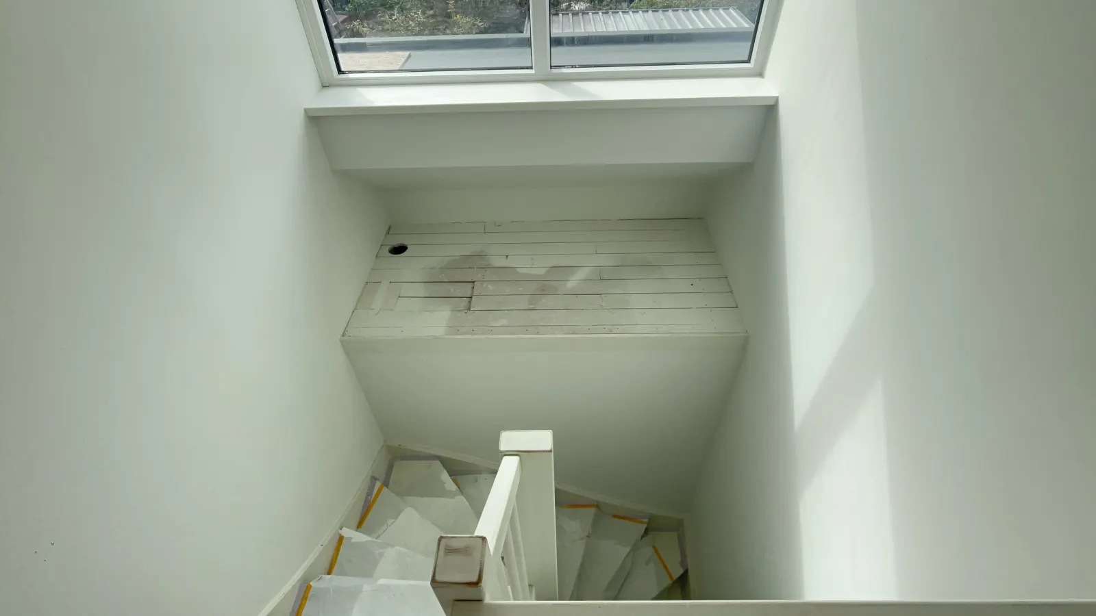 Woning > woonkamer, keuken, hal, overloop en trapgat | Wemeldinge